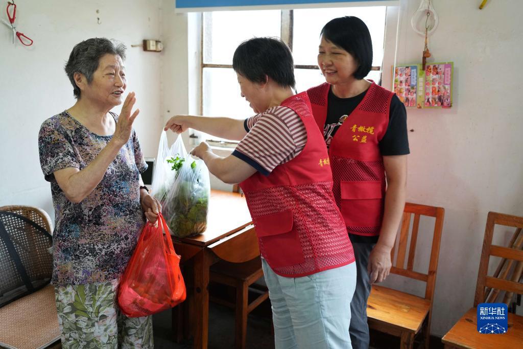 八大国际网址